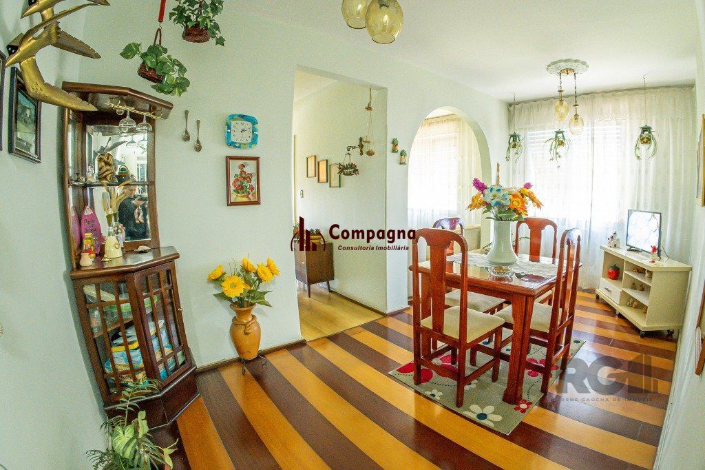 Apartamento 66m² - 3 dormitórios no bairro Cristal — foto 4
