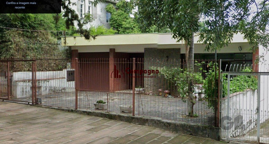 Casa 4 Dormitórios Bairro Teresópolis — foto 2