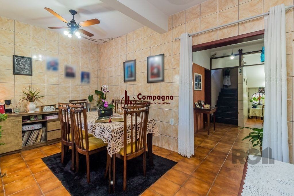 Sobrado de 215m² - 4 dormitórios, 5 vagas no bairro Passo das Pedras — foto 5