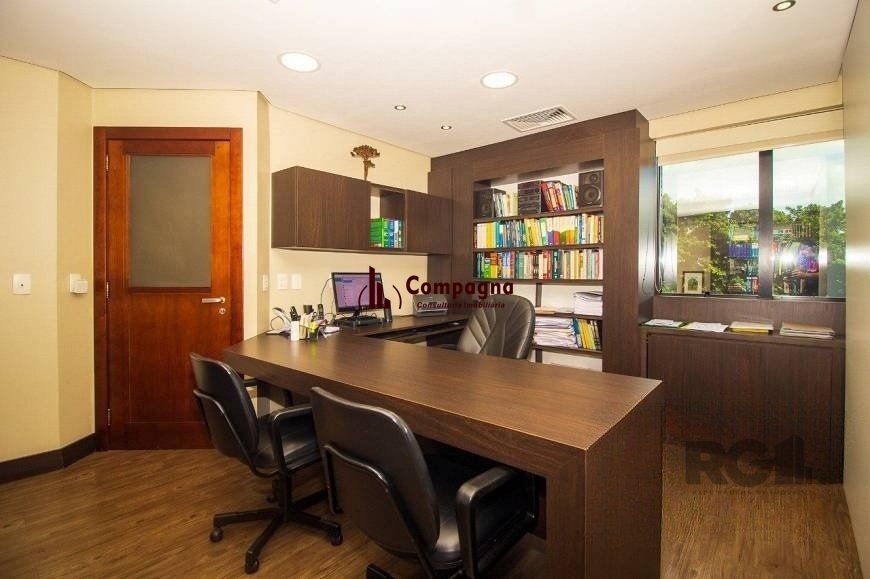 Sala Comercial 39m² - 2 módulos, recepção e 1 vaga no bairro Auxiliadora