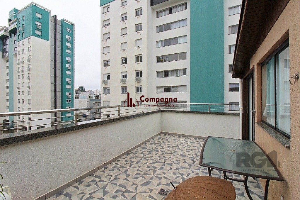 Cobertura à venda com 4 quartos 152 m²