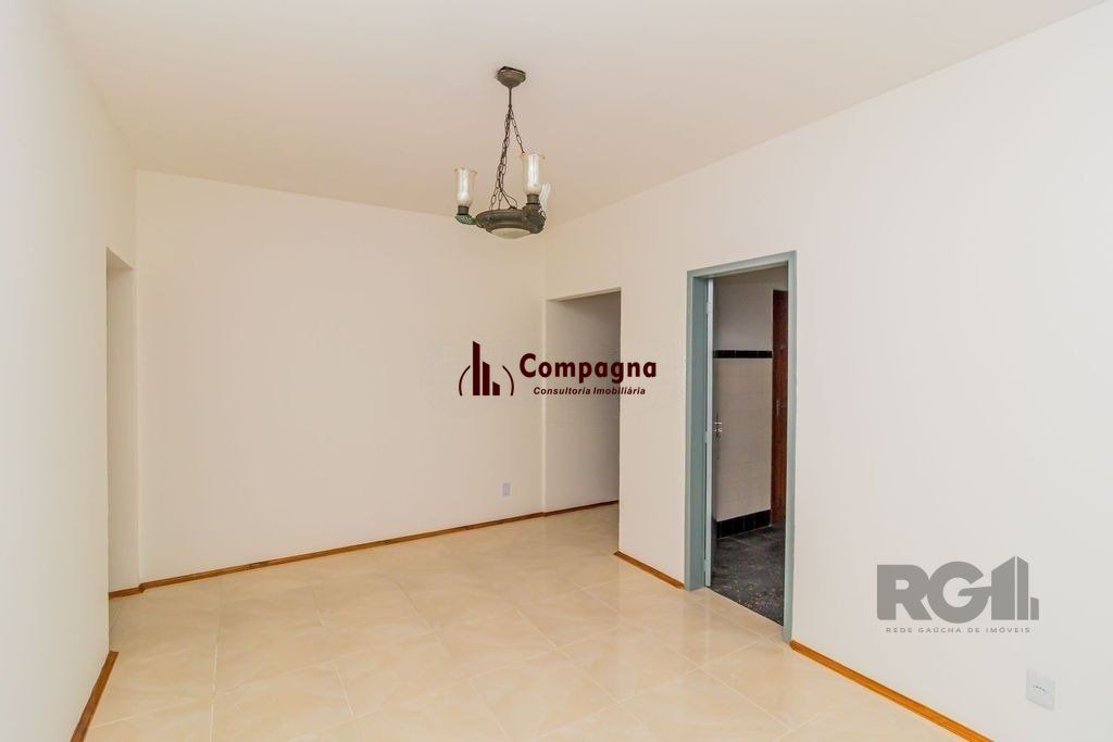 Excelente apartamento de 92m² com 2 dormitórios no bairro Bom Fim. — foto 3