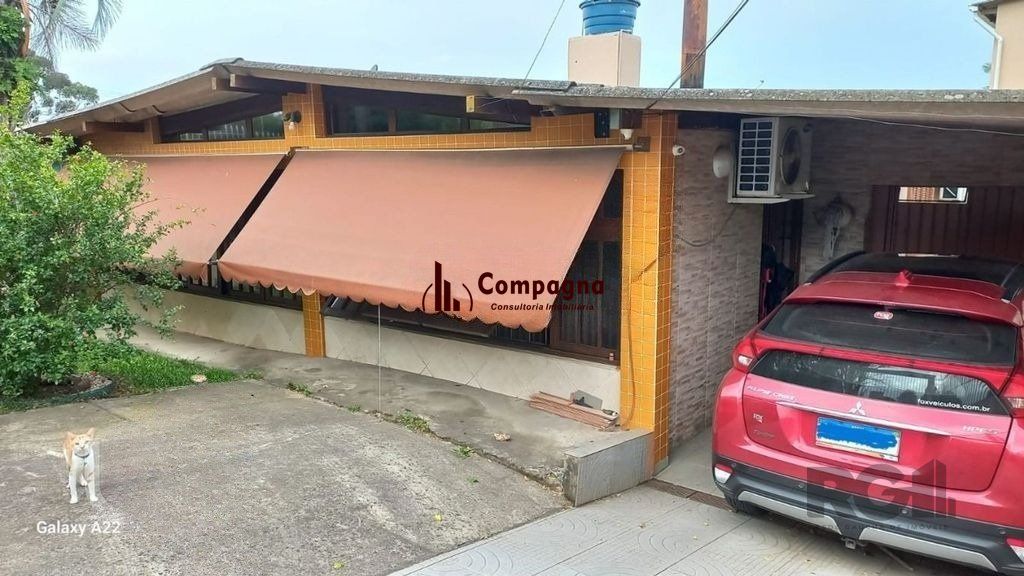 Casa 3 dormitórios no bairro Rubem Berta