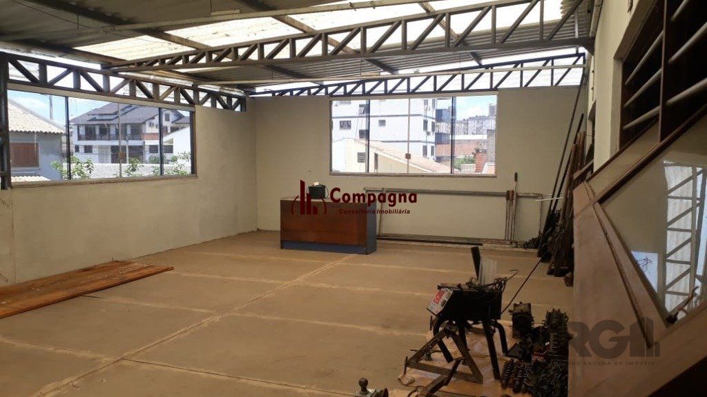 Depósito/Pavilhão para Venda - 300m², 0 dormitórios, Sarandi — foto 4