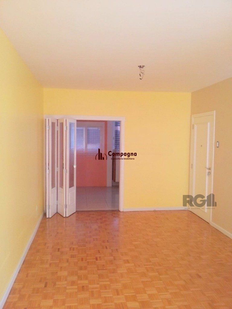 Apartamento 102m² - 3 dormitórios, 2 banheiros no bairro Rio Branco — foto 2