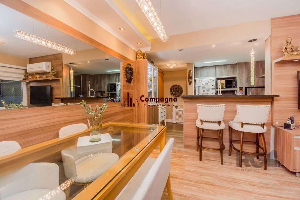 Apartamento de  2 dormitórios 62m², bairro São João — foto 2