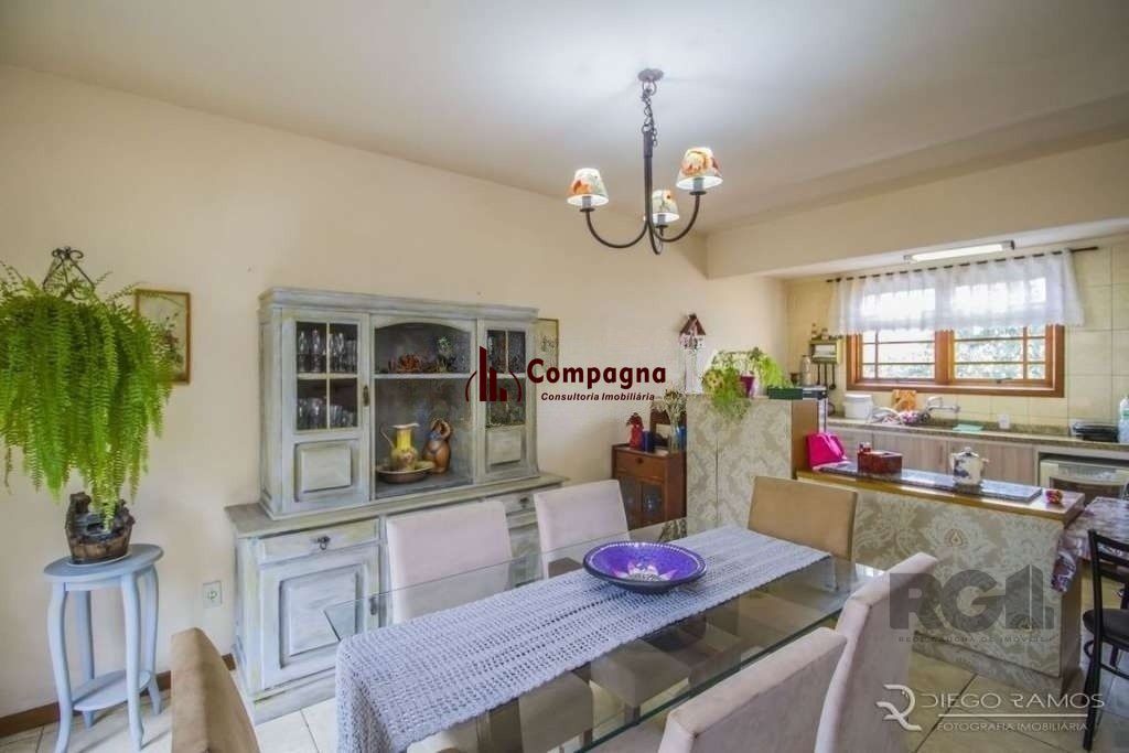 Casa 4 quartos à venda, 222m², Medianeira - Porto Alegre — foto 4