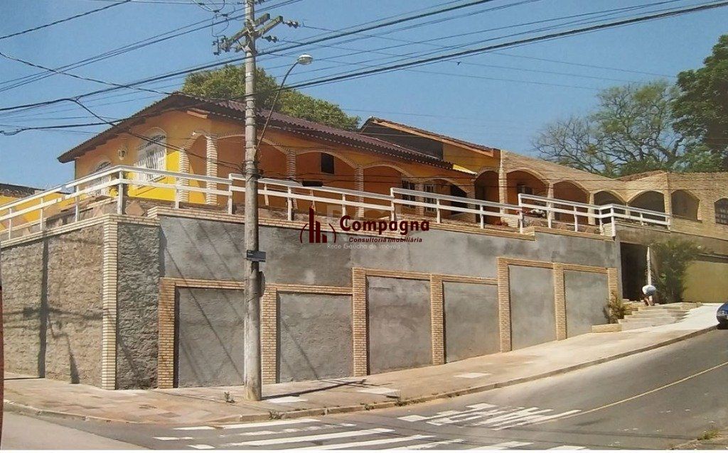 Casa 7 quartos à venda, 400m², Glória - Porto Alegre