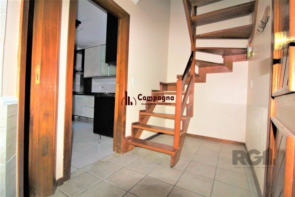 Casa em condomínio 111m² - 3 dormitórios sendo 1 suíte e 4 vagas no bairro Espirito Santo — foto 5