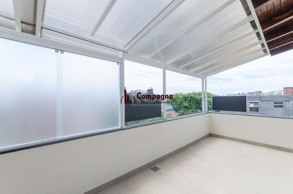 Cobertura semi mobiliada com 2 dormitórios, terraço com churrasqueira e 1 vaga de garagem no bairro Santo Antonio — foto 5