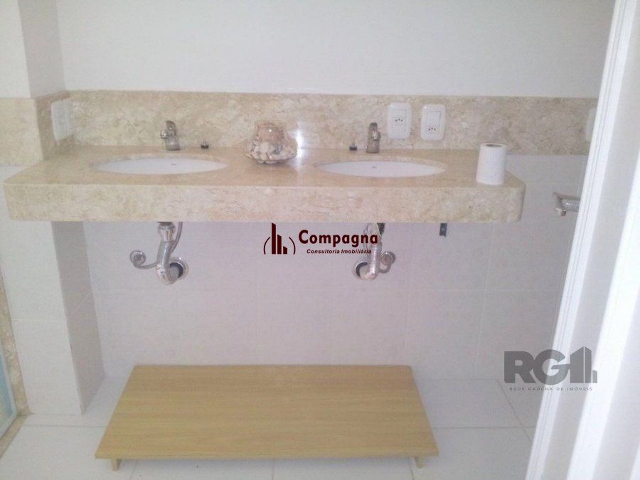 Apartamento 102m² - 3 dormitórios, 2 banheiros no bairro Rio Branco — foto 5