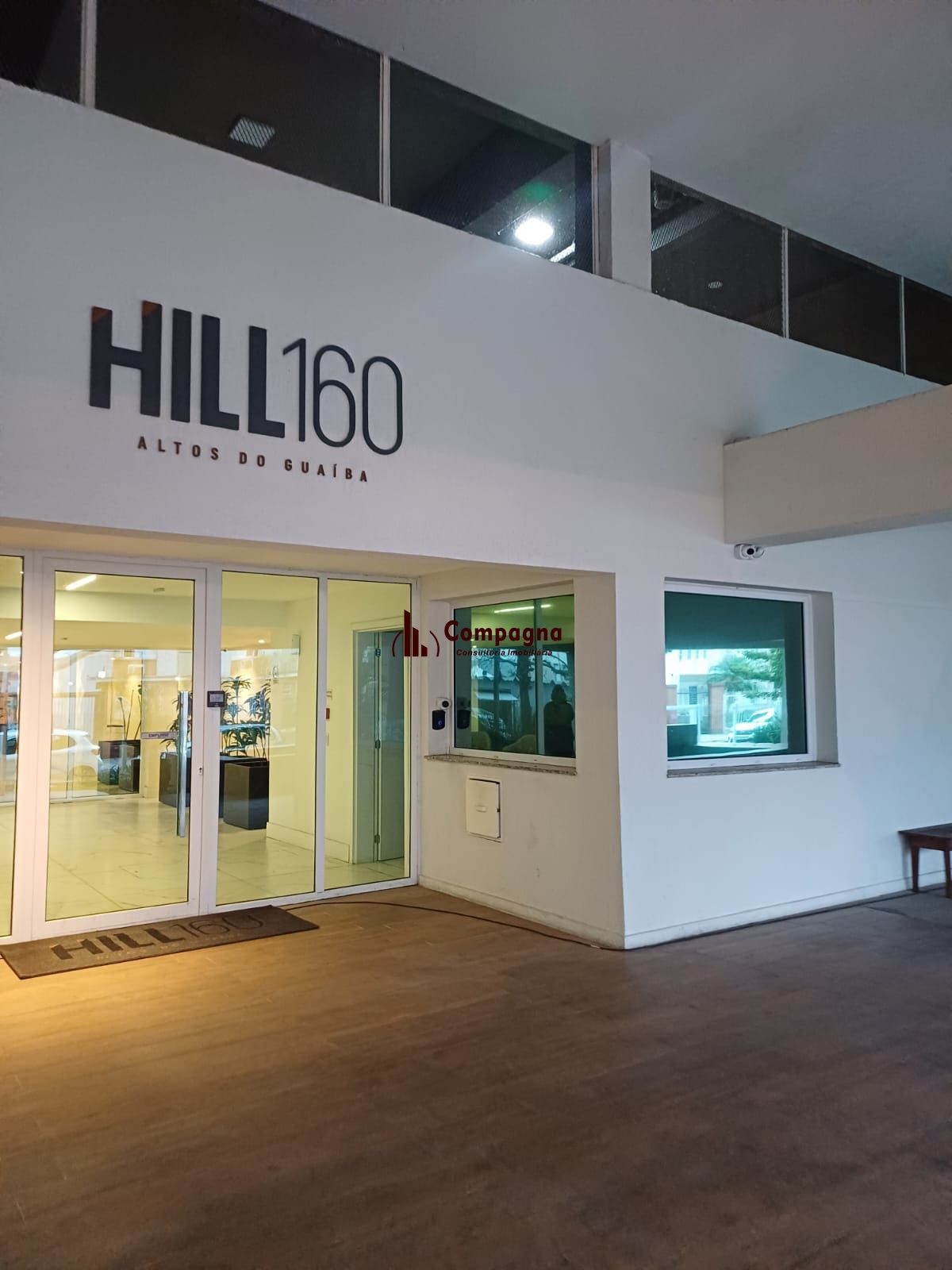Amplo apartamento de 3 dormitórios com infra completa