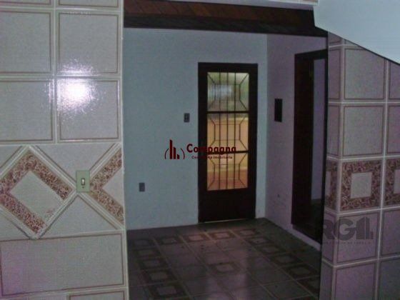 Casa para Venda - 218m², 5 dormitórios, sendo 1 suites, 2 vagas - Vila Nova — foto 4