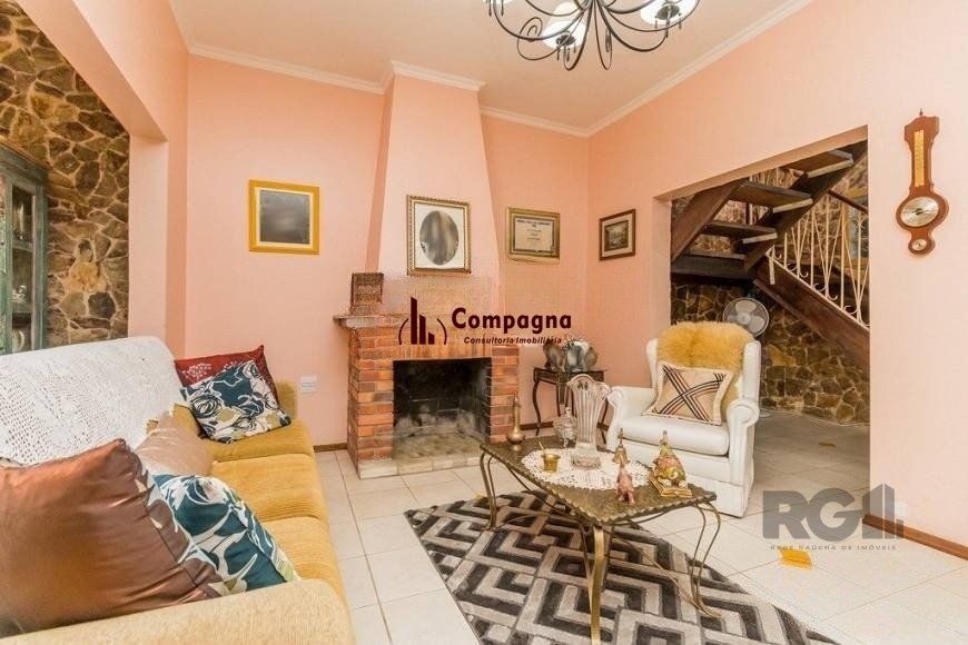 Casa 3 Dormitório(s) Bairro Cristal — foto 2