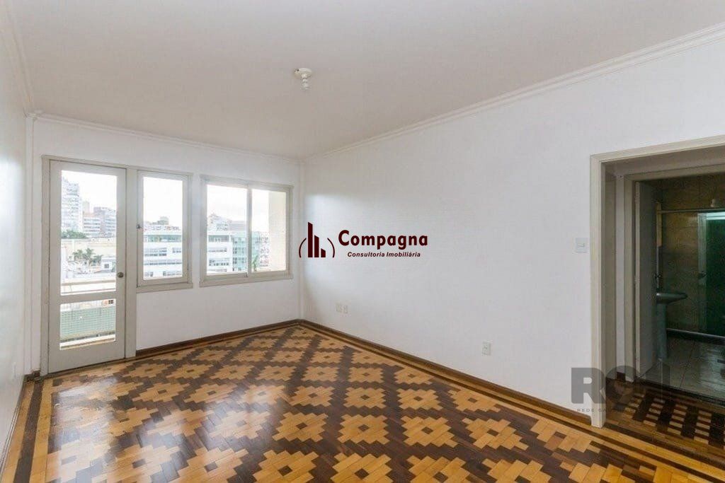 Excelente apartamento de 126m² com 3 dormitórios e sacada. — foto 2