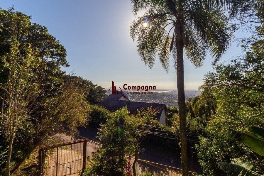 Casa 4 Dormitório(s) Bairro Teresópolis — foto 2