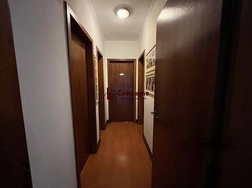 Casa de 200m², bairro Rubem Berta — foto 5