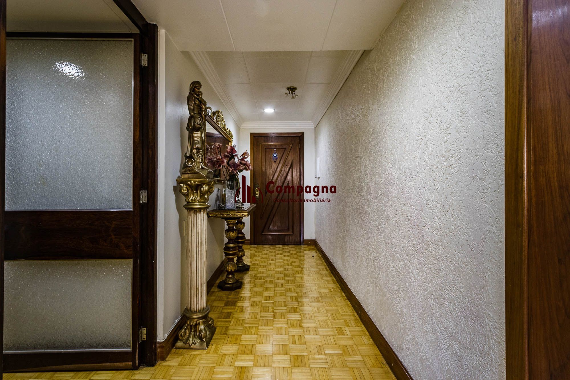 Apartamento de 3 dormitórios e 133m² à venda em Centro Histórico, Porto Alegre. — foto 4