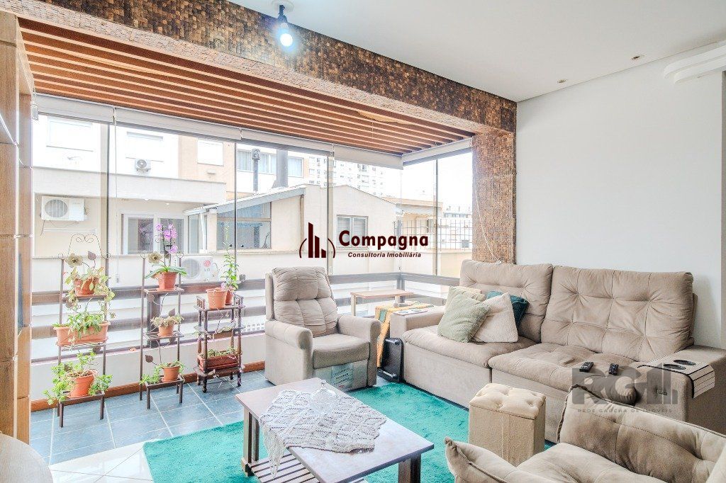 Apartamento 94m², 2 dormitórios, 1 vaga no bairro Santana