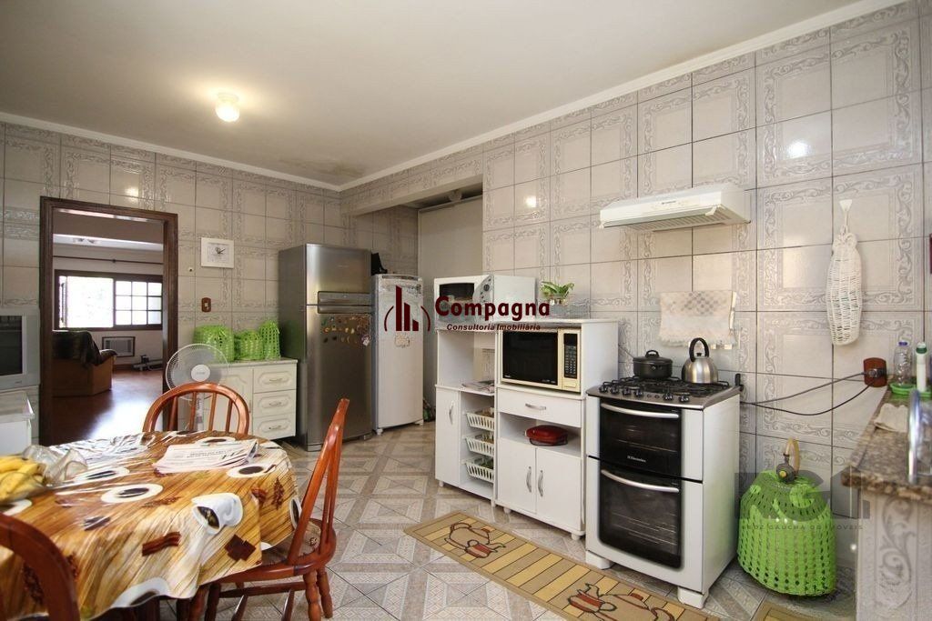 Casa de 2 dormitórios, no bairro Partenon — foto 5