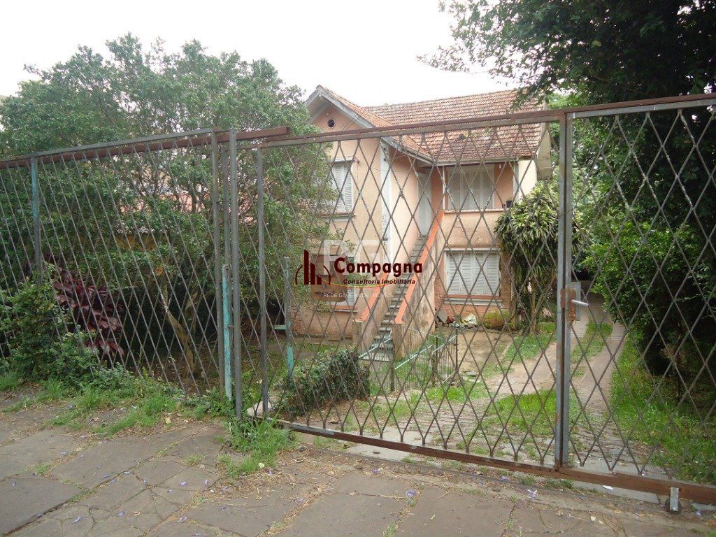 Terreno para Venda - 884m², 0 dormitórios, Teresópolis