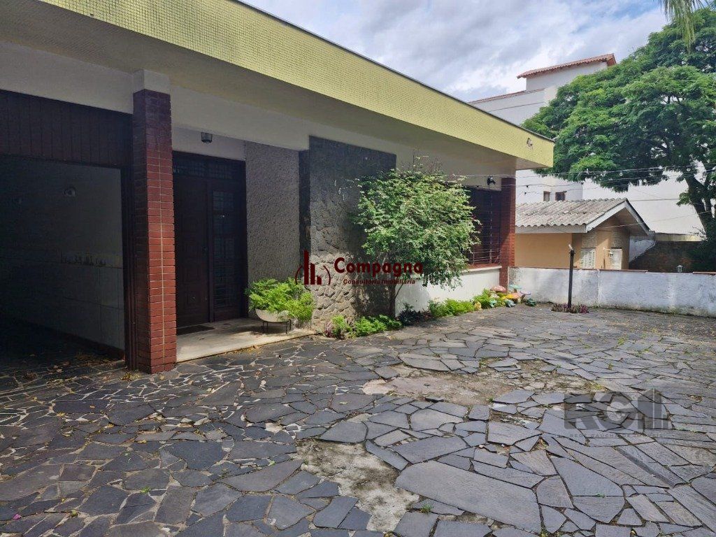 Casa 4 Dormitórios Bairro Teresópolis — foto 3