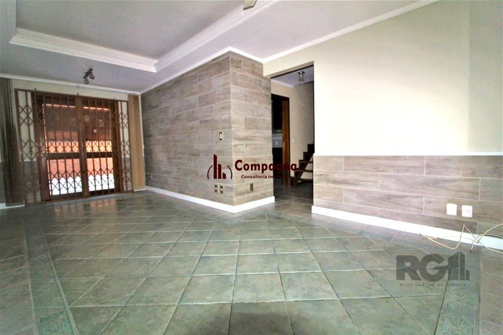 Casa em condomínio 111m² - 3 dormitórios sendo 1 suíte e 4 vagas no bairro Espirito Santo — foto 3