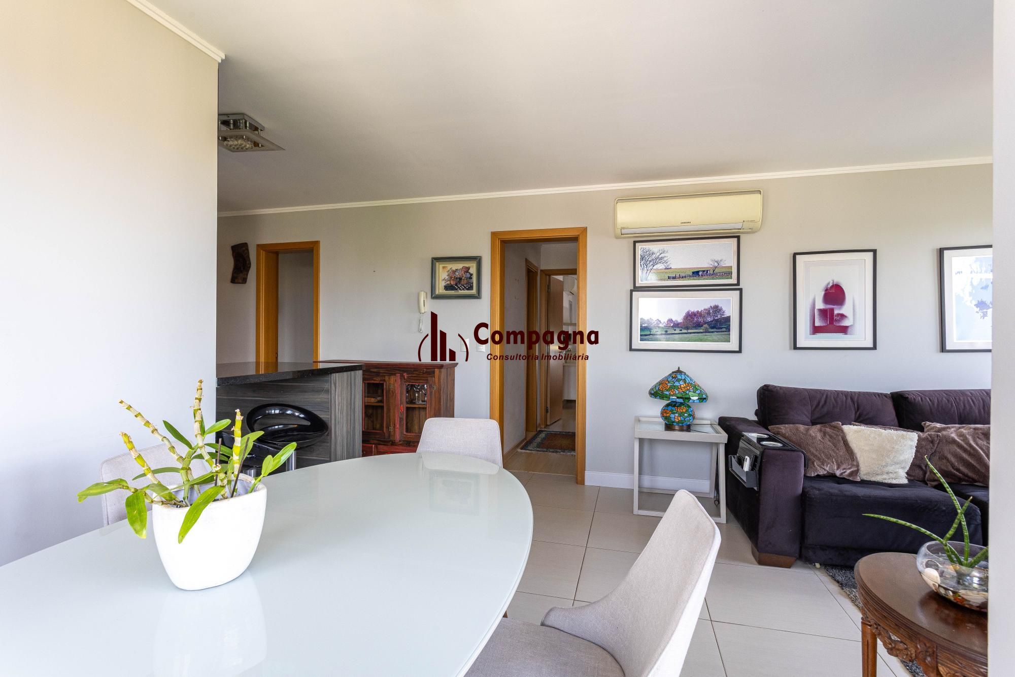 Apartamento à Venda com 2 Dormitórios (1 Suíte) e 2 Vagas Cobertas - Vila Ipiranga, Porto Alegre/RS — foto 3
