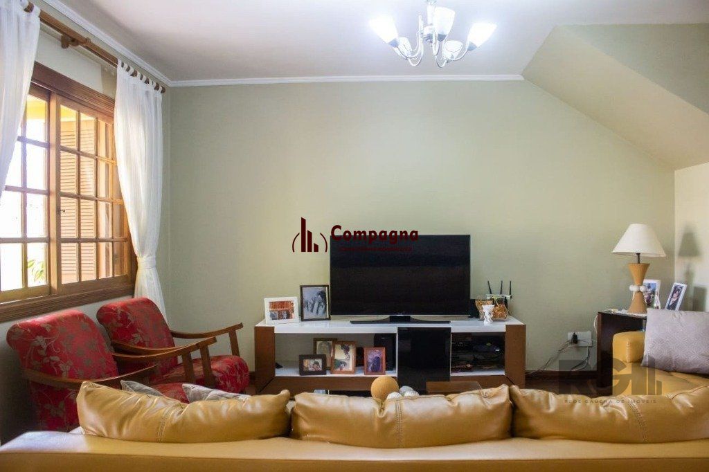 Casa 298m² - 4 dormitórios, 3 vagas na Zona Norte — foto 2