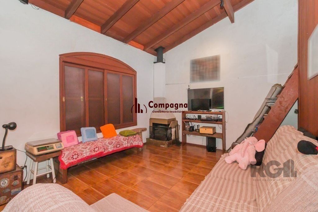 Casa de 2 dormitórios, no bairro Bom Jesus — foto 3