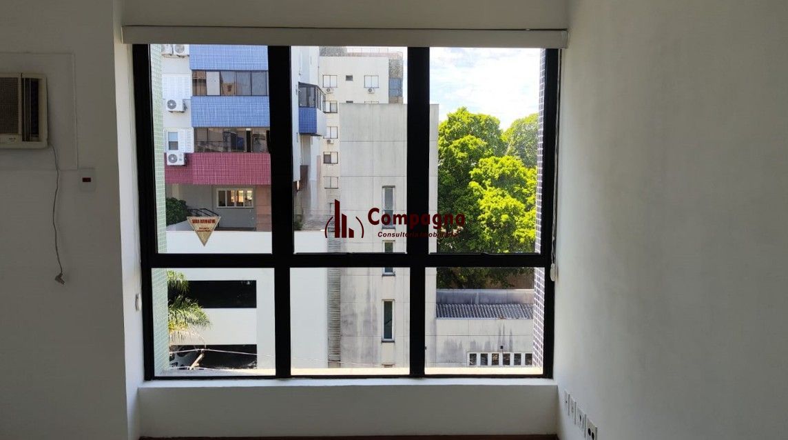 Sala Comercial com vaga coberta no Bairro Menino Deus Porto Alegre — foto 2