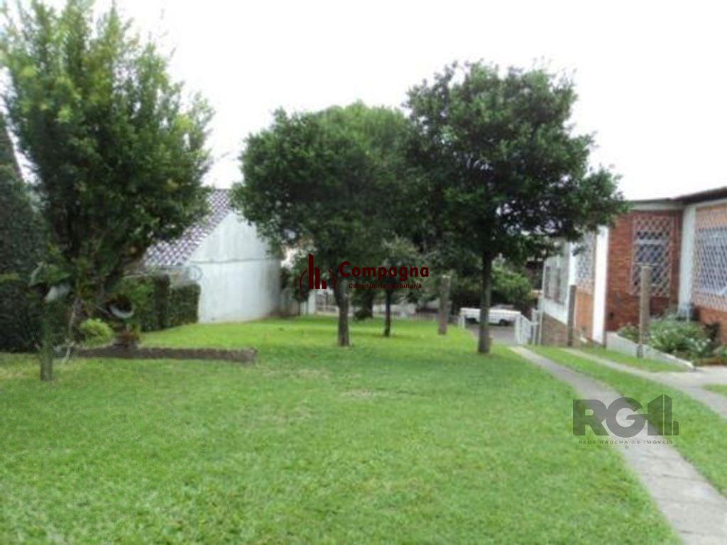 Casa 2 Dormitório(s) Bairro Glória — foto 3