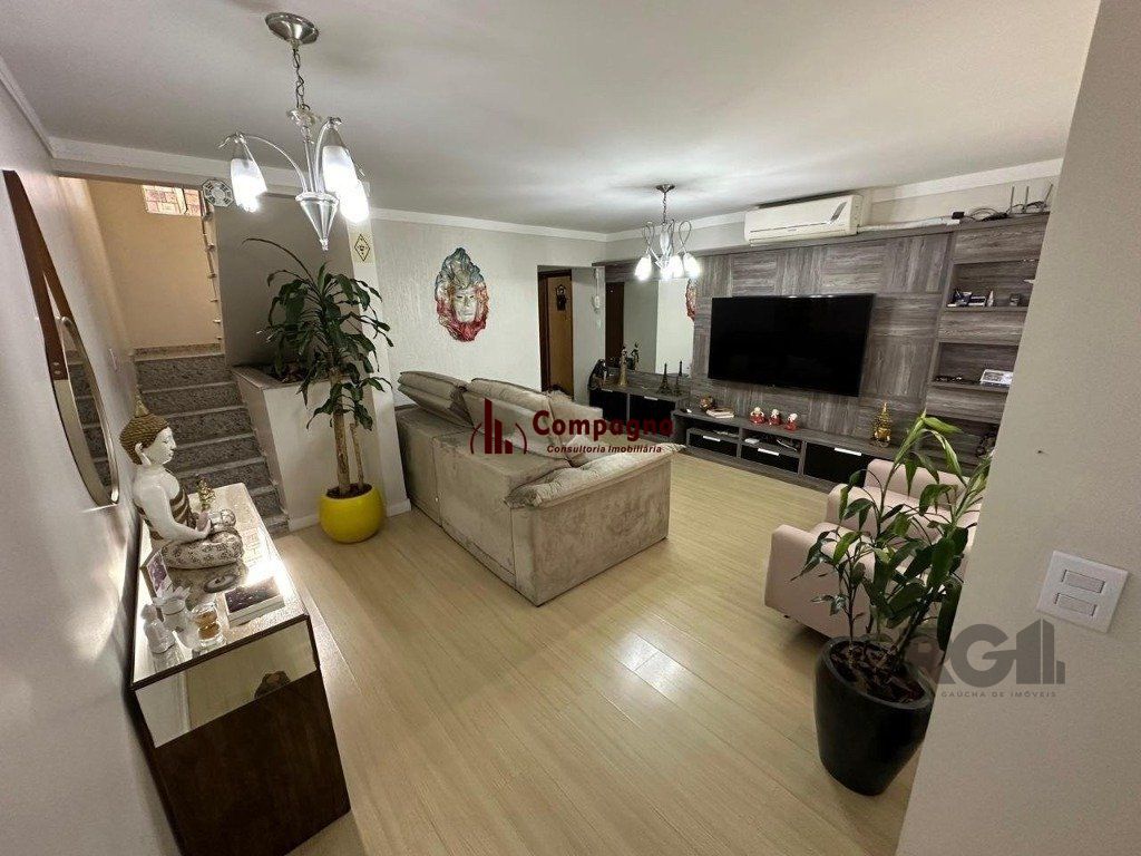 Casa de 160m² com 4 quarto no Bairro Farrapos