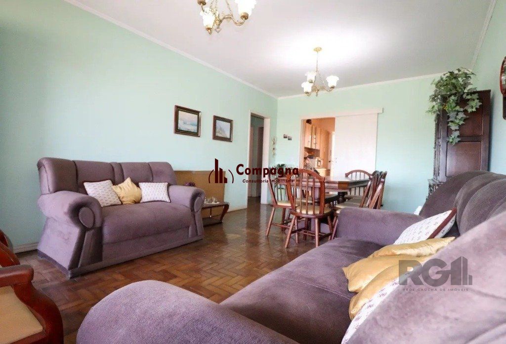 Casa com 3 dormitórios no bairro Cristo Redentor — foto 3
