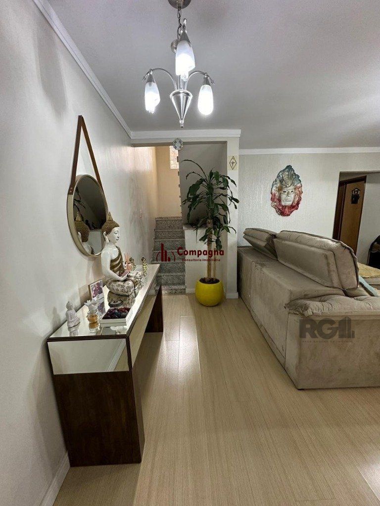 Casa de 160m² com 4 quarto no Bairro Farrapos — foto 2