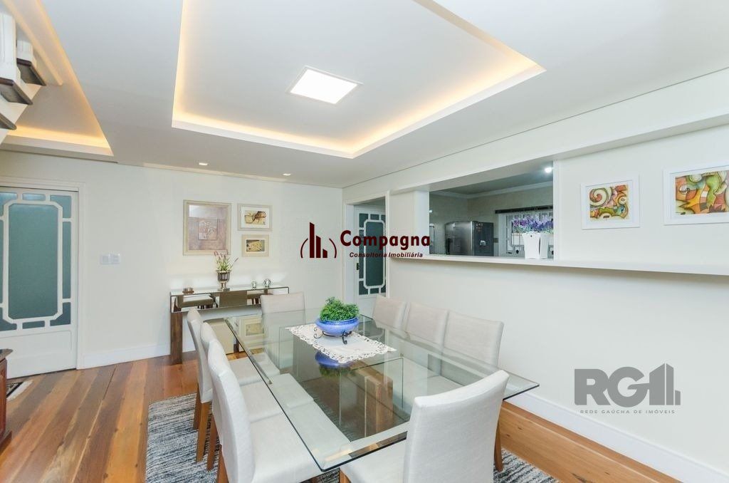 Excelente casa de 379m² com 3 dormitórios, piscina e 4 vagas. — foto 4