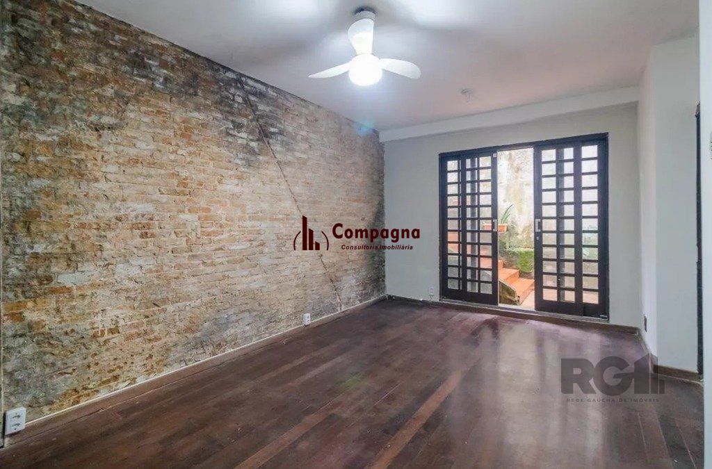 Casa para Venda - 160m², 3 dormitórios, sendo 1 suite, 2 vagas - Teresópolis — foto 5