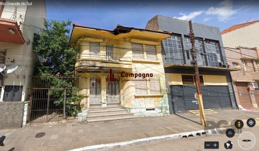 Prédio Comercial à venda, 120m², Floresta - Porto Alegre