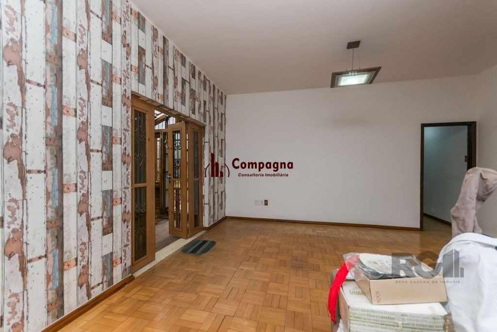 Excelente casa de 150m² com 3 dormitórios e 2 vagas. — foto 2