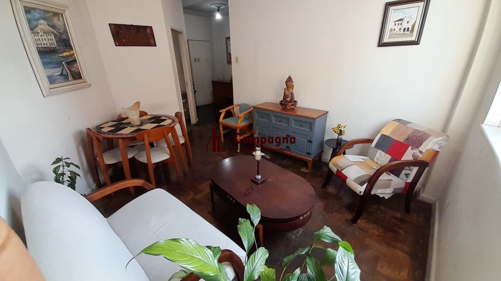 Apartamento de 2 dormitórios no Bairro Centro Histórico - Porto Alegre.