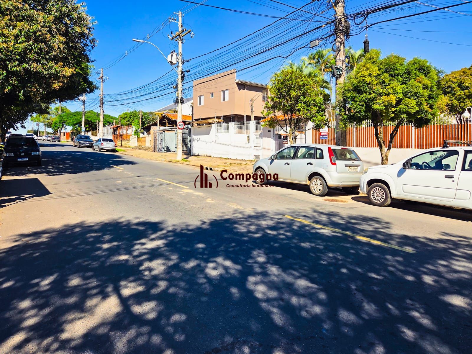 A VENDA, SOBRADO EM CONDOMÍNIO, NA AV. ATILIO SUPERTI 600.  *NÃO ACEITA FINANCIAMENTO*. — foto 3