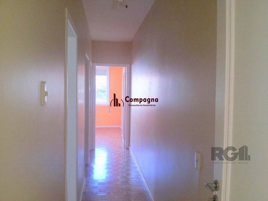 Apartamento 102m² - 3 dormitórios, 2 banheiros no bairro Rio Branco — foto 4