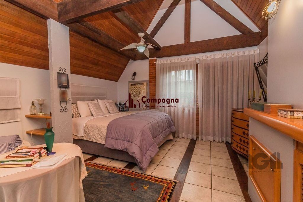 Casa 3 Dormitório(s) Bairro Medianeira — foto 4