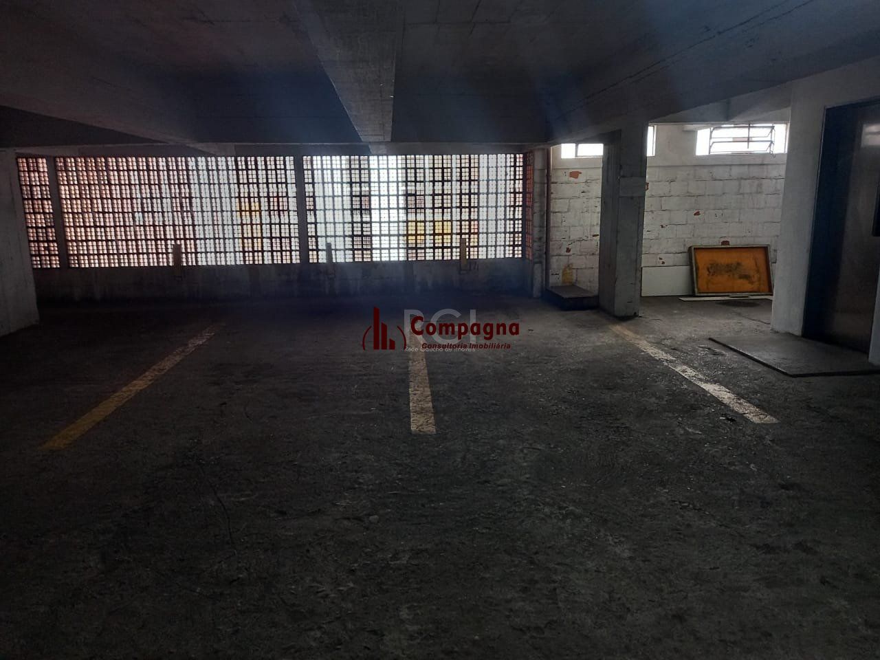 Box para Venda - 13m², 0 dormitórios, Centro Histórico — foto 4