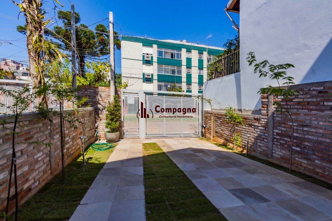 Casa 3 quartos à venda, 252m², Jardim São Pedro - Porto Alegre — foto 2