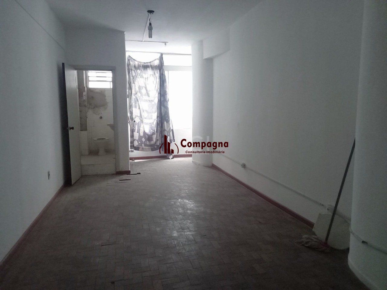 Sala Comercial à venda, 28m², Centro Histórico - Porto Alegre — foto 3