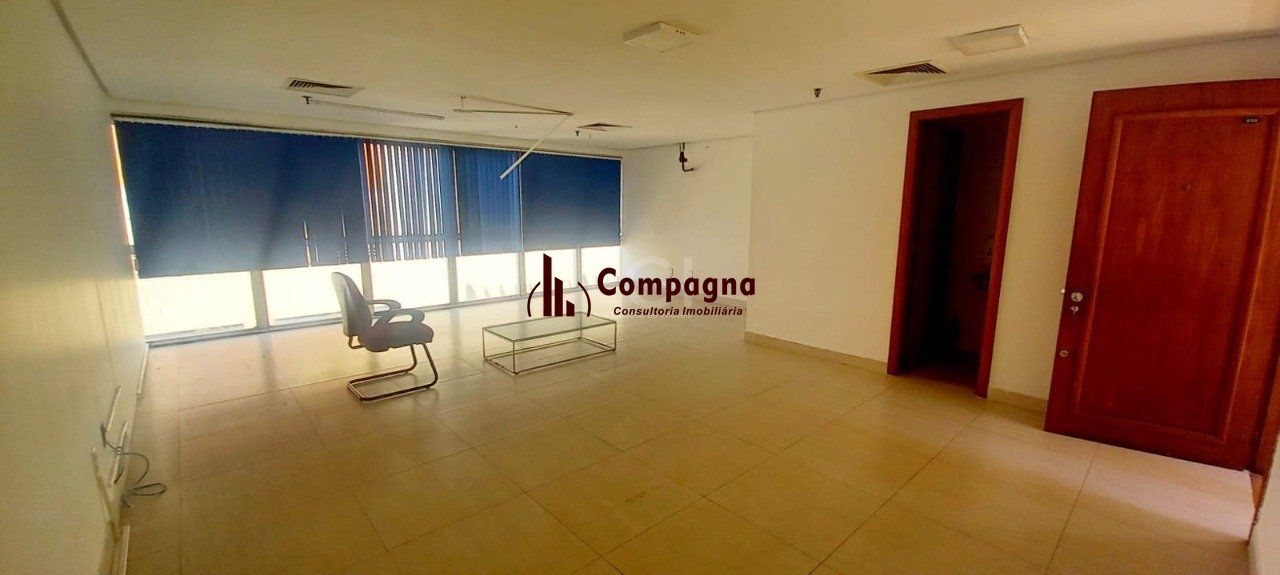 Sala Comercial à venda, 47m², Centro Histórico - Porto Alegre — foto 2