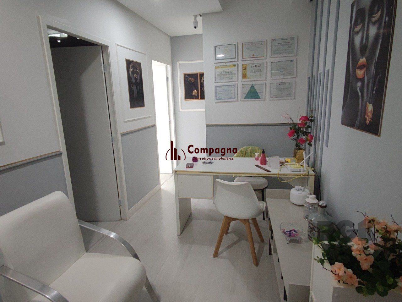 Conjunto/Sala para Venda - 41.92m², 0 dormitórios, Centro Histórico — foto 2