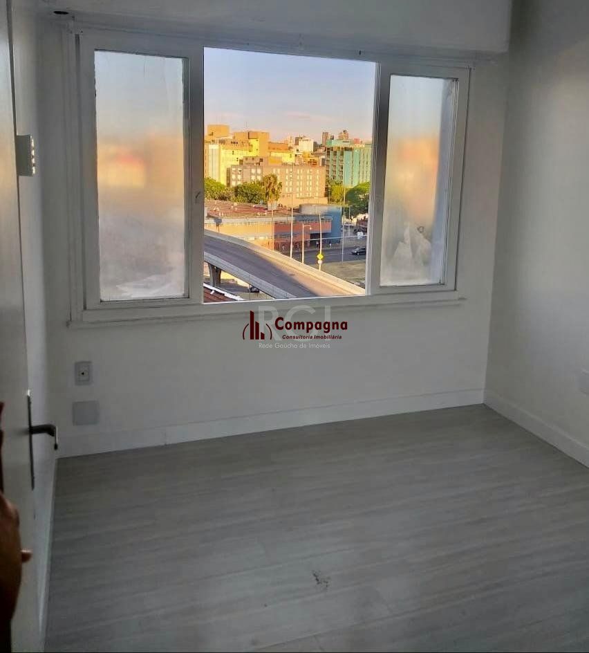 Conjunto/Sala para Venda - 64m², 0 dormitórios, Centro Histórico — foto 2
