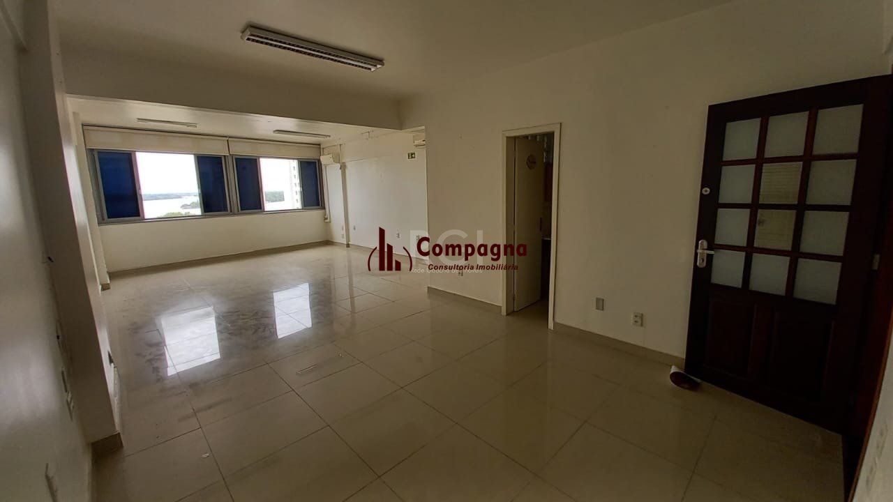 Conjunto/Sala para Venda - 52m², 0 dormitórios, Centro Histórico — foto 2